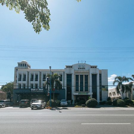Bliss Hotel San Fernando Pampanga City Exteriör bild