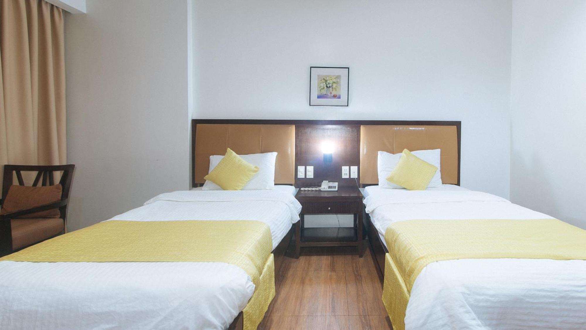 Bliss Hotel San Fernando Pampanga City Exteriör bild