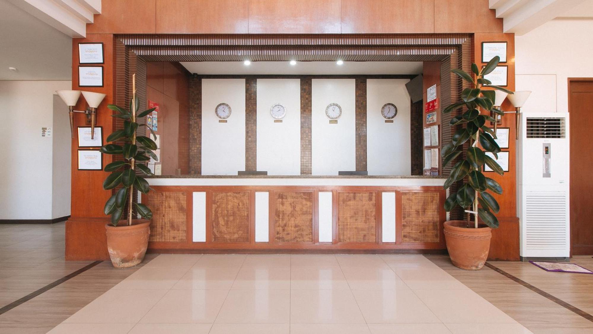 Bliss Hotel San Fernando Pampanga City Exteriör bild